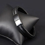 Retro Men's Leather Open Bangle